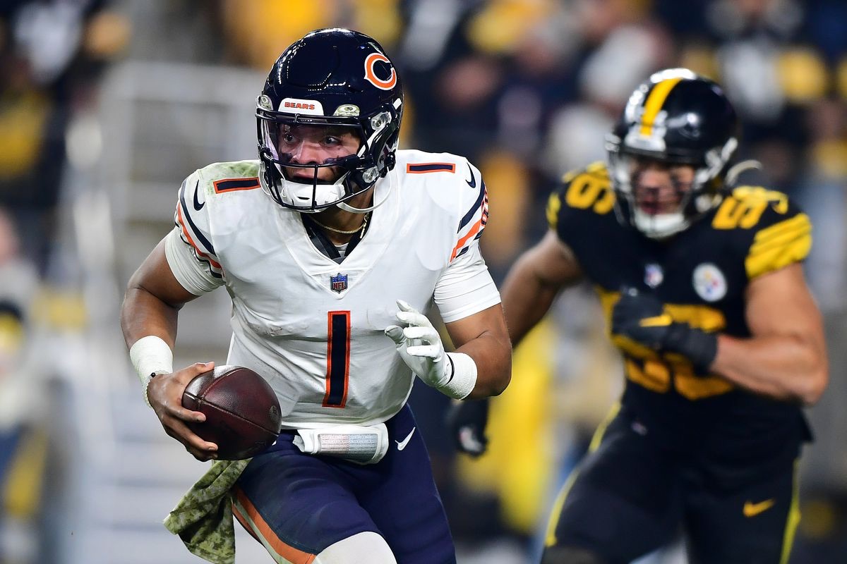 Pittsburgh Steelers Trading for Chicago Bears QB Justin Fields